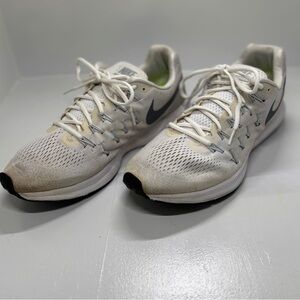 Men’s Nike air zoom Pegasus 33 athletic shoes size 12